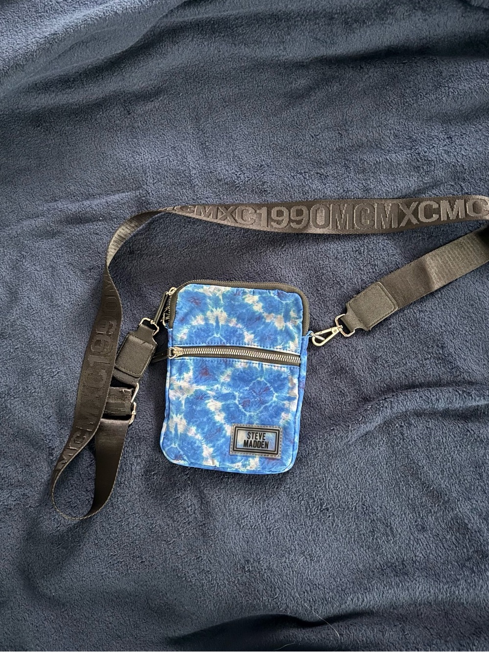 Steve Madden Blue Tie-Dye Crossbody Bag with Black Strap